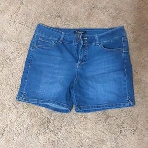 Women's shorts size 10